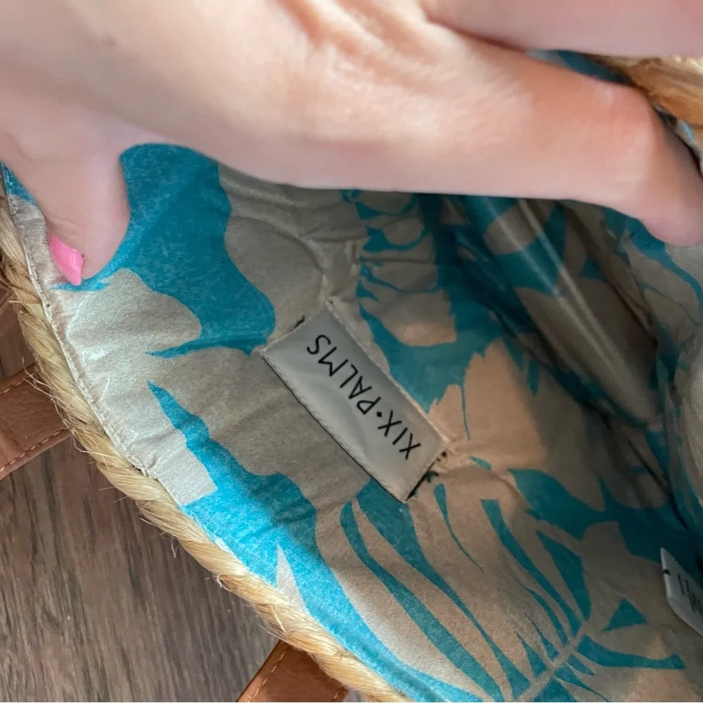 XIX PALMS vegan brand